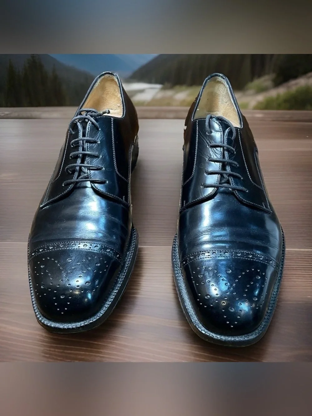 Vintage SALVATORE FERRAGAMO Black Leather Cap Toe Men Shoes Size   7.5D